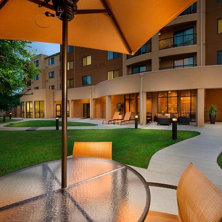Courtyard By Marriott San Antonio Seaworld/Lackland Zewnętrze zdjęcie