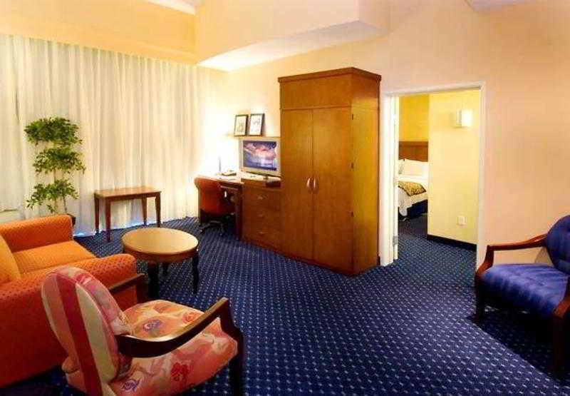 Courtyard By Marriott San Antonio Seaworld/Lackland Pokój zdjęcie